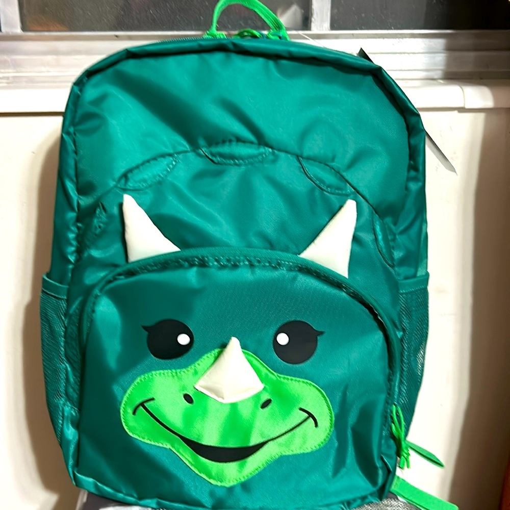 NWT Firefly “Chip The Dinosaur” Kids Backpack. Outdoor Gear Shades of Green